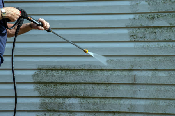 Best Animal Enclosure Cleaning  in Vails Gate, NY