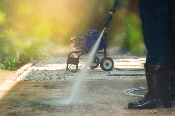 Best Playground Equipment Cleaning  in Vails Gate, NY
